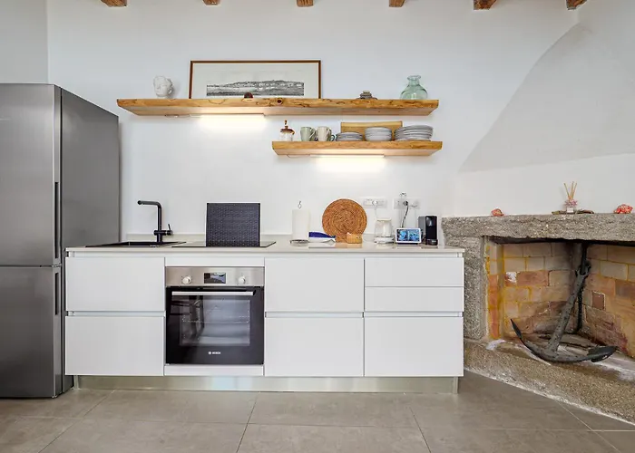 Principe E Principessa Della Cava - Sul Mare Daire La Maddalena (Sassari)