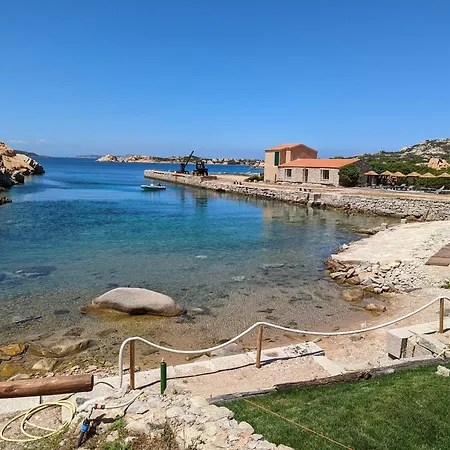 Апартаменты Principe E Principessa Della Cava - Sul Mare Ла-Маддалена